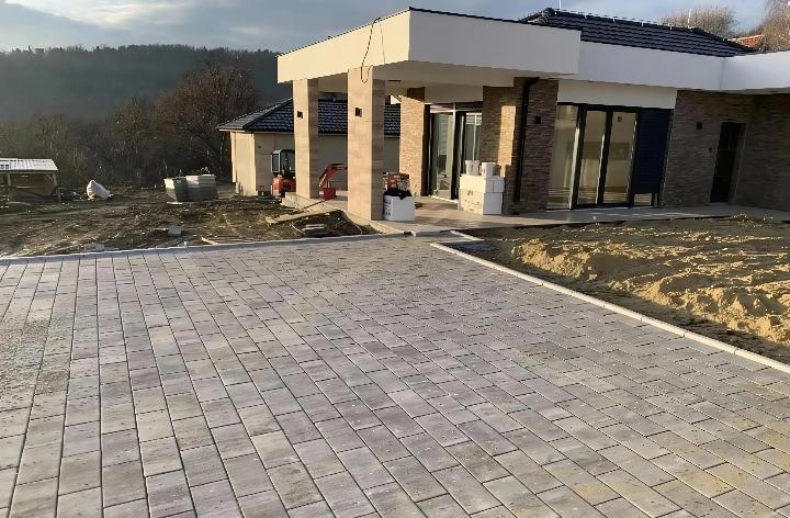 Iskusni krovovski majstori