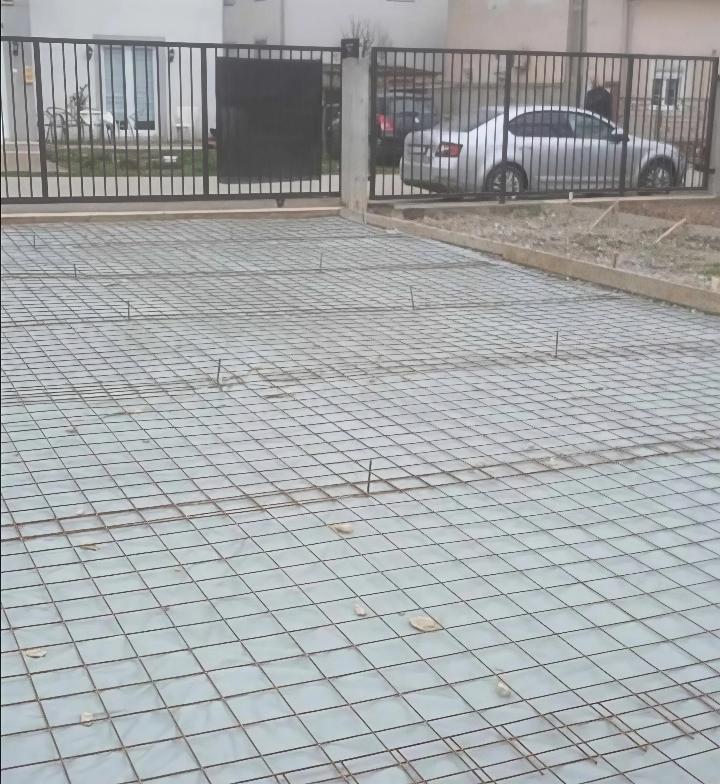 Iskusni krovovski majstori